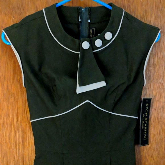 Alicia Estrada Stop Staring tailored fit dress - Picture 2 of 11